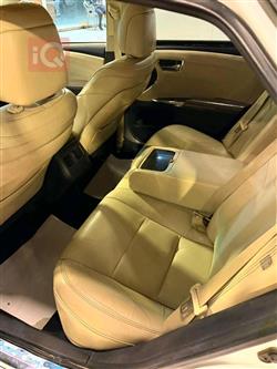 تويوتا أفالون